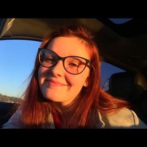 Meet your Posher, Lylli anne